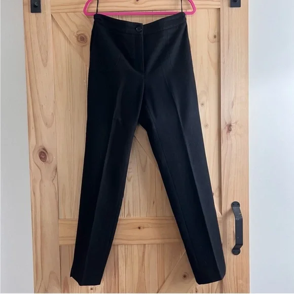 Classic CHANEL wool trousers - Picture 2 of 15